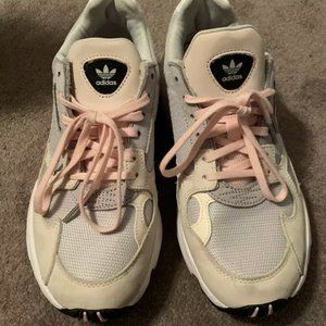Adidas Women's Falcon Sneakers Icey Pink/Grey